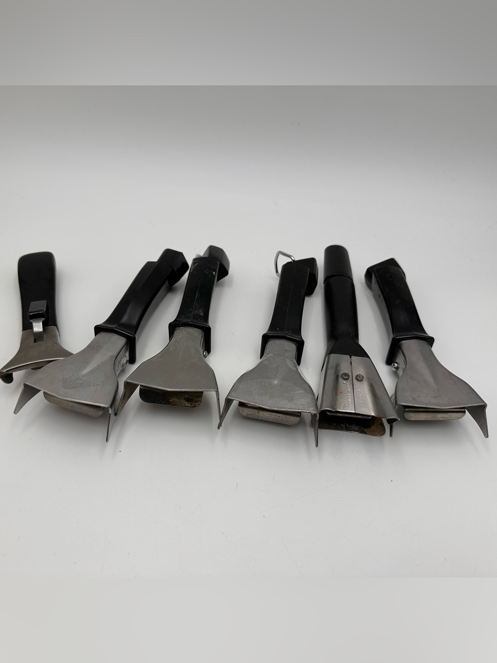 6 VINTAGE CORNING WARE DETACHABLE TWIST LOCK HANDLES FOR CASSEROLE VARIETY LOT